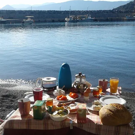 Porto Sabatiki ホテル 2*