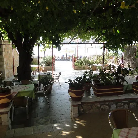 Porto Sabatiki 2*